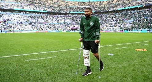 ضربة للأخضر.. القائد سلمان الفرج يغيب عن باقي مباريات السعودية في المونديال